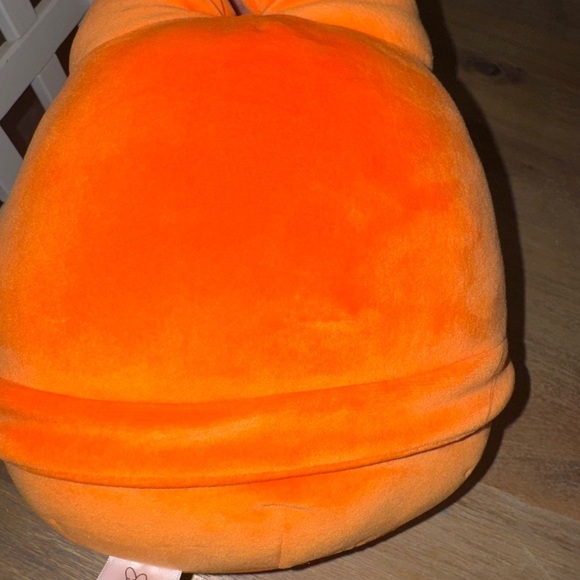 Hello Kitty Orange Halloween Plush - Picture 3 of 3